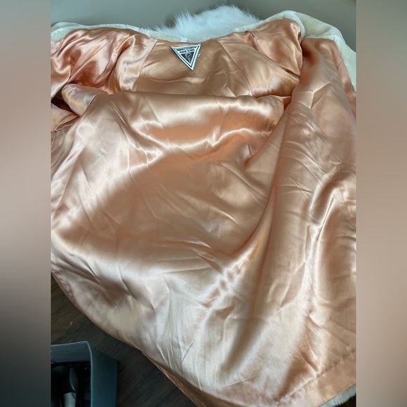 Vintage Marvin Richard Cozy Cream Faux Fur Coat - Picture 7 of 15